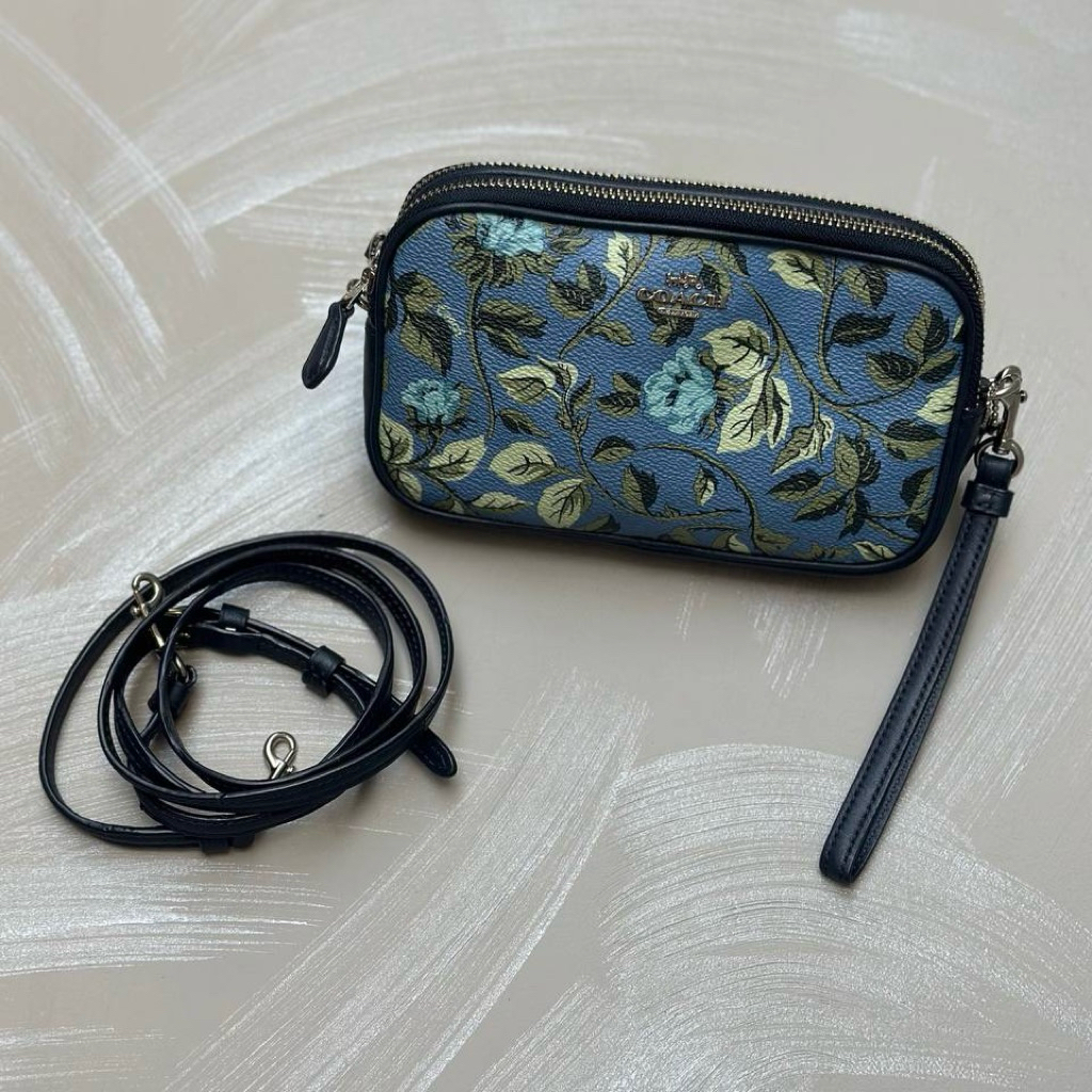 COACH Sadie Crossbody Bag