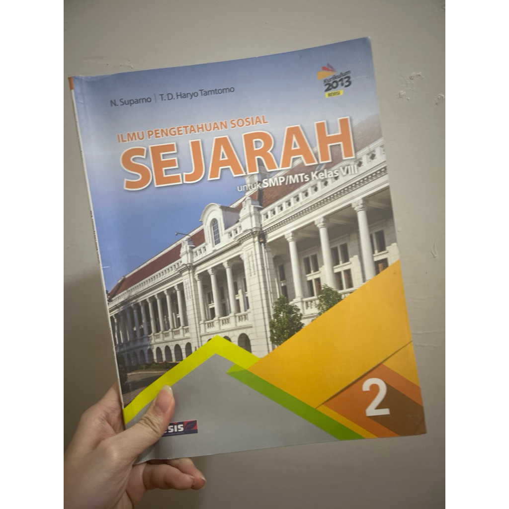 IPS Sejarah Esis SMP 2