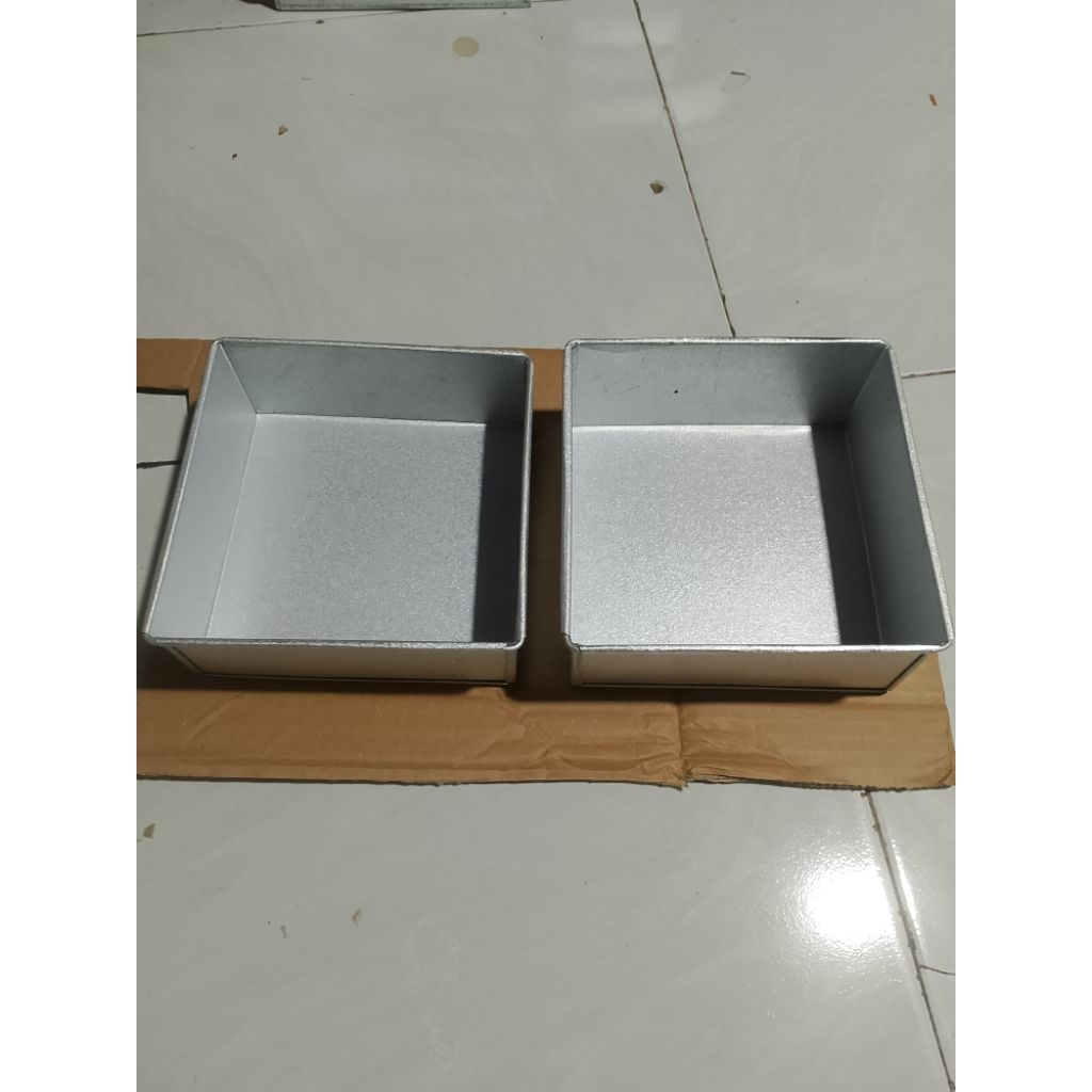 loyang/kotak/buat/bikin/kue/lavis/legit/ukuran/sama/tinggi/nya/beda/16x16x7/16x16x6