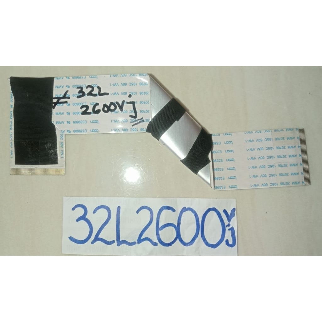 Fleksibel(50Pin) TV Toshiba seri 32L2600VJ