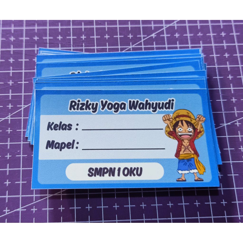 

Stiker Nama untuk Sampul Buku Tema One Piece