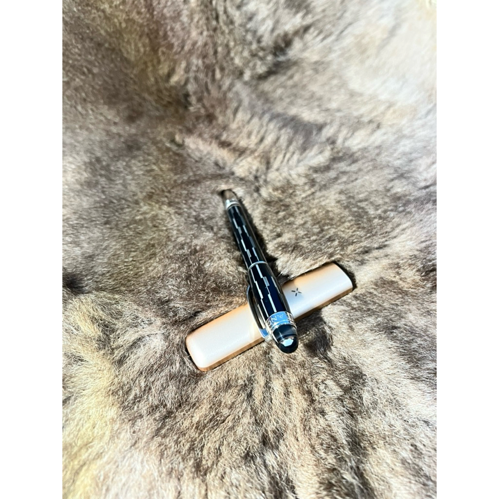 

pena montblanc starwalker