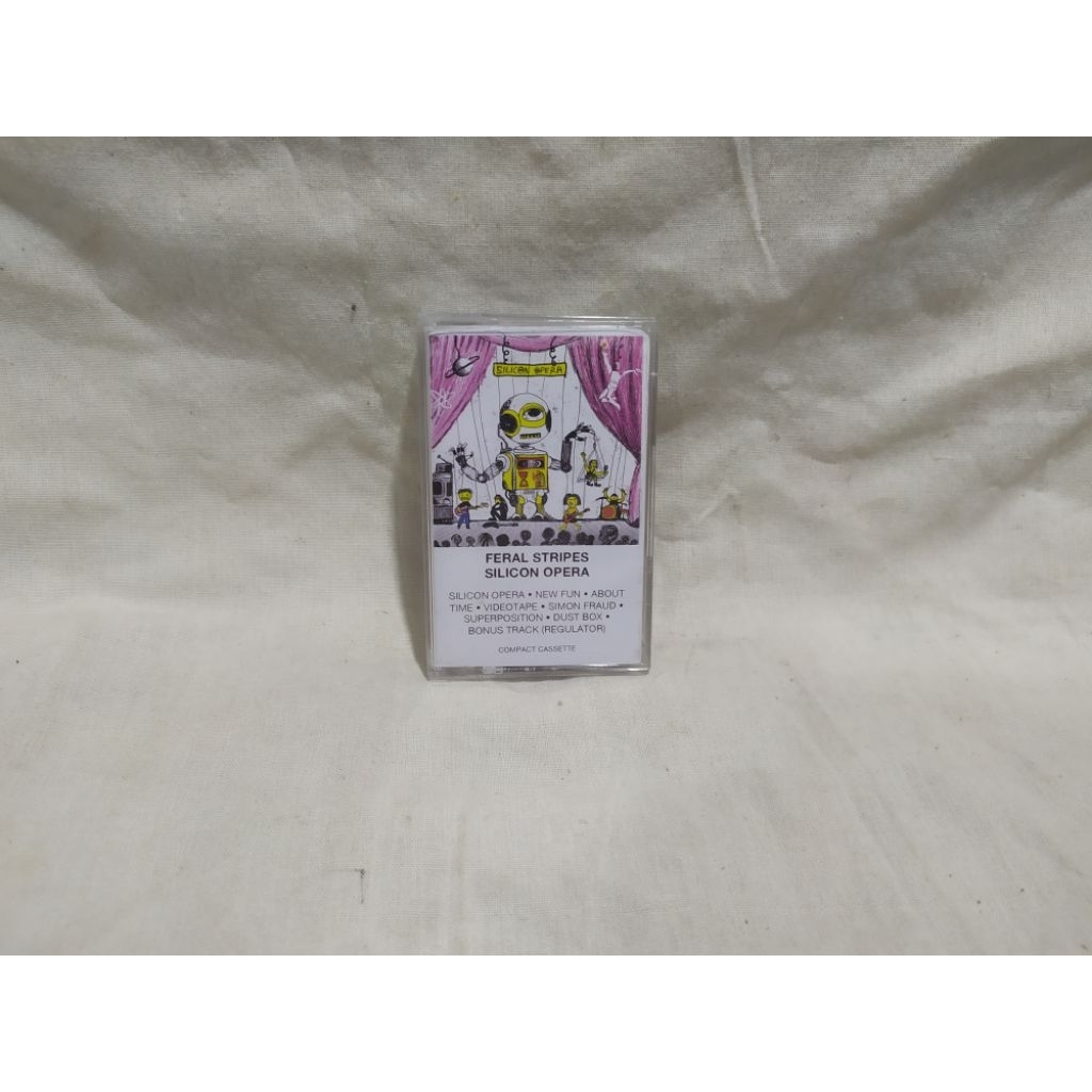 kaset pita Feral Stripes - silicon opera