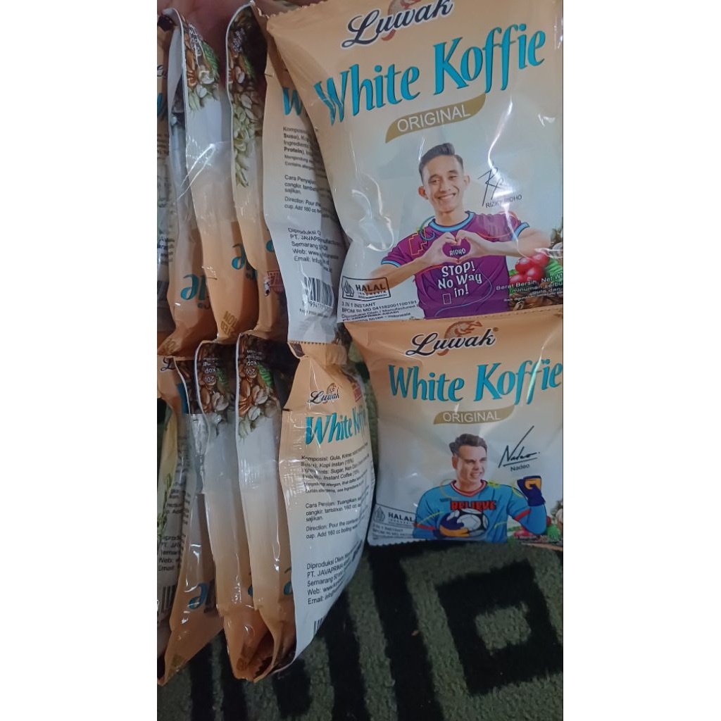 

luwak white koffie 1 renceng (10 pcs)