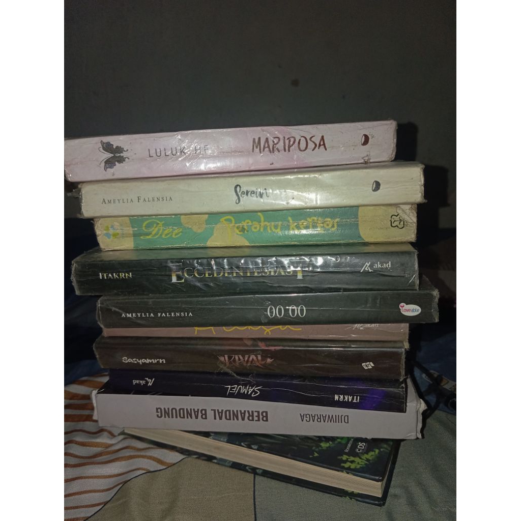 PRELOVED NOVEL WATTPAD / AU (BEKAS)