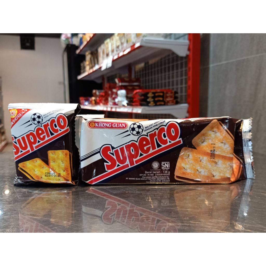 

Khong Guan superco malkist kreskres coklat