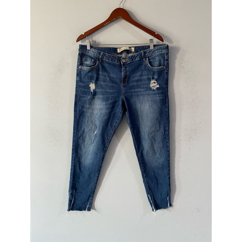 celana jpg Jin’s