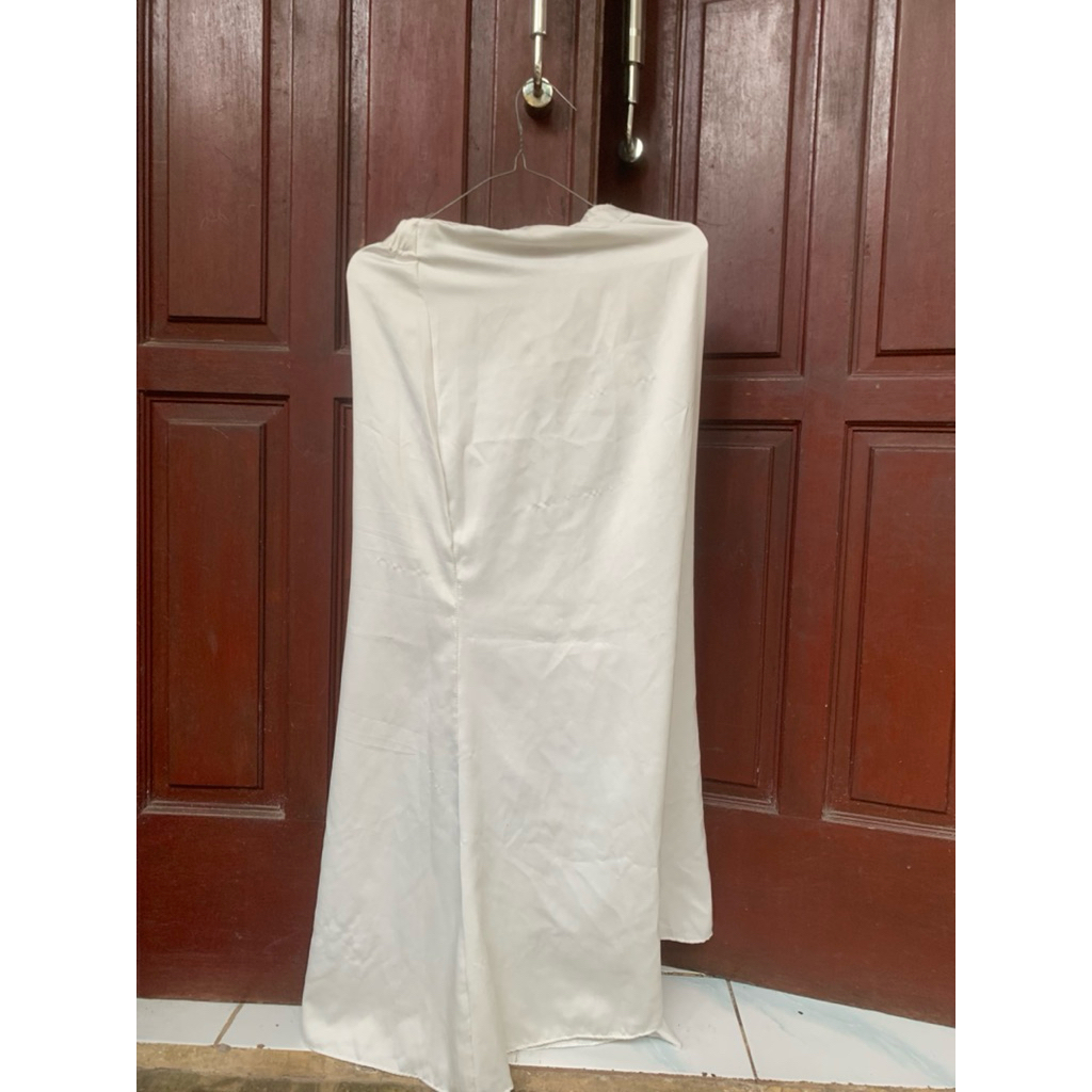 rok satin silk