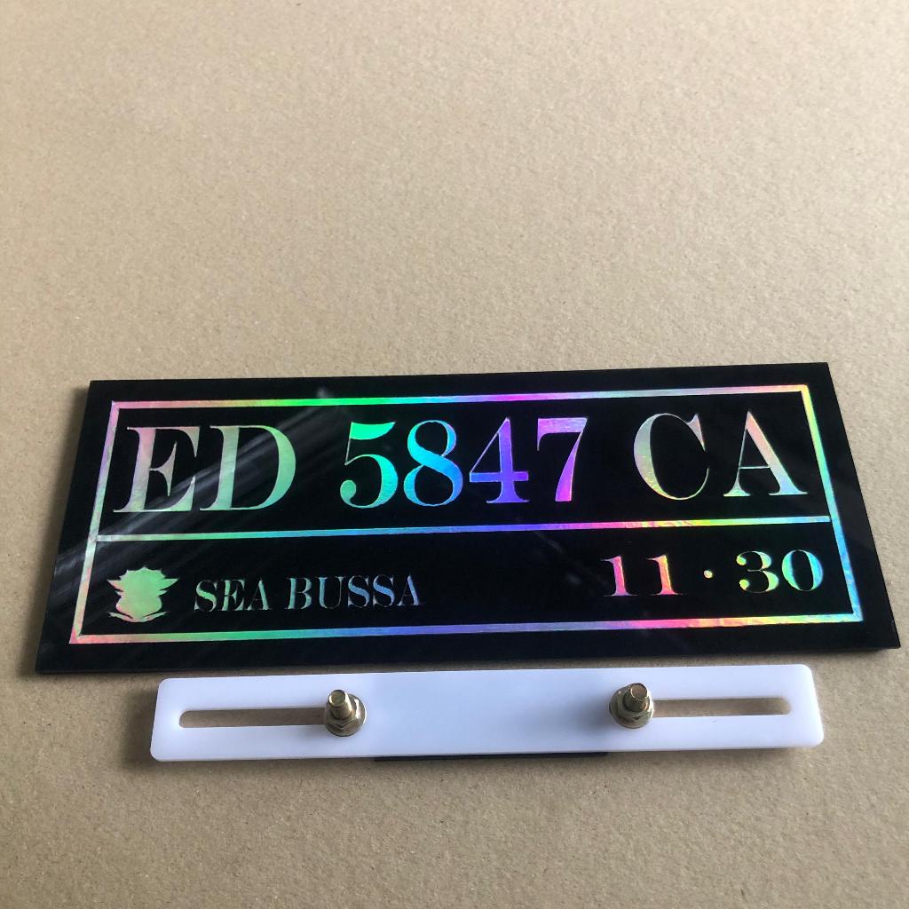 Plat Nomor Motor Akrilik Hologram Custom Baut Tanam Keren Murah / Plat Nomor Motor Akrilik