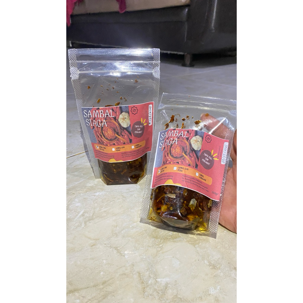 

sambal embe khas bali berat 150gr tanpa MSG dan tanpa pengawet,aman untuk keluarga