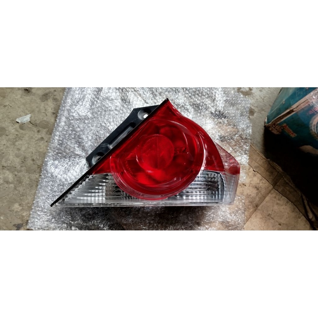 LAMPU BELAKANG BRIO thn 2015-2018, STOP REM HONDA BRIO 2015-2018, LAMPU REM HONDA BRIO