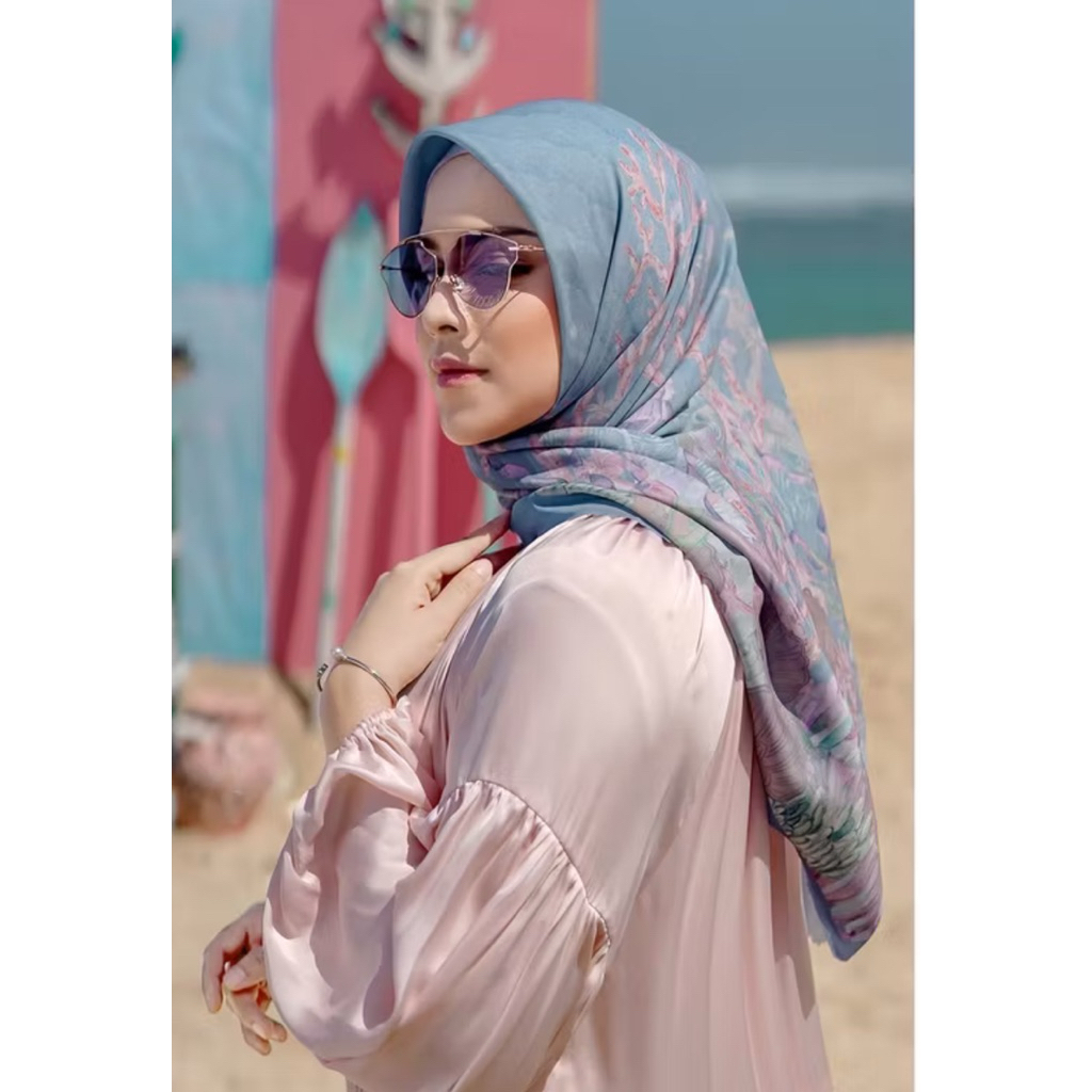 The little Mermaid Buttonscarves Blue Preloved