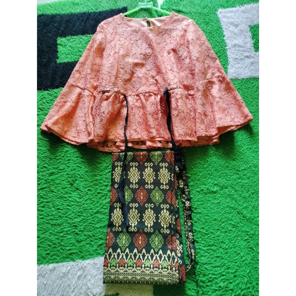 [Preloved]Setelan Kebaya brukat rok lilit kondangan