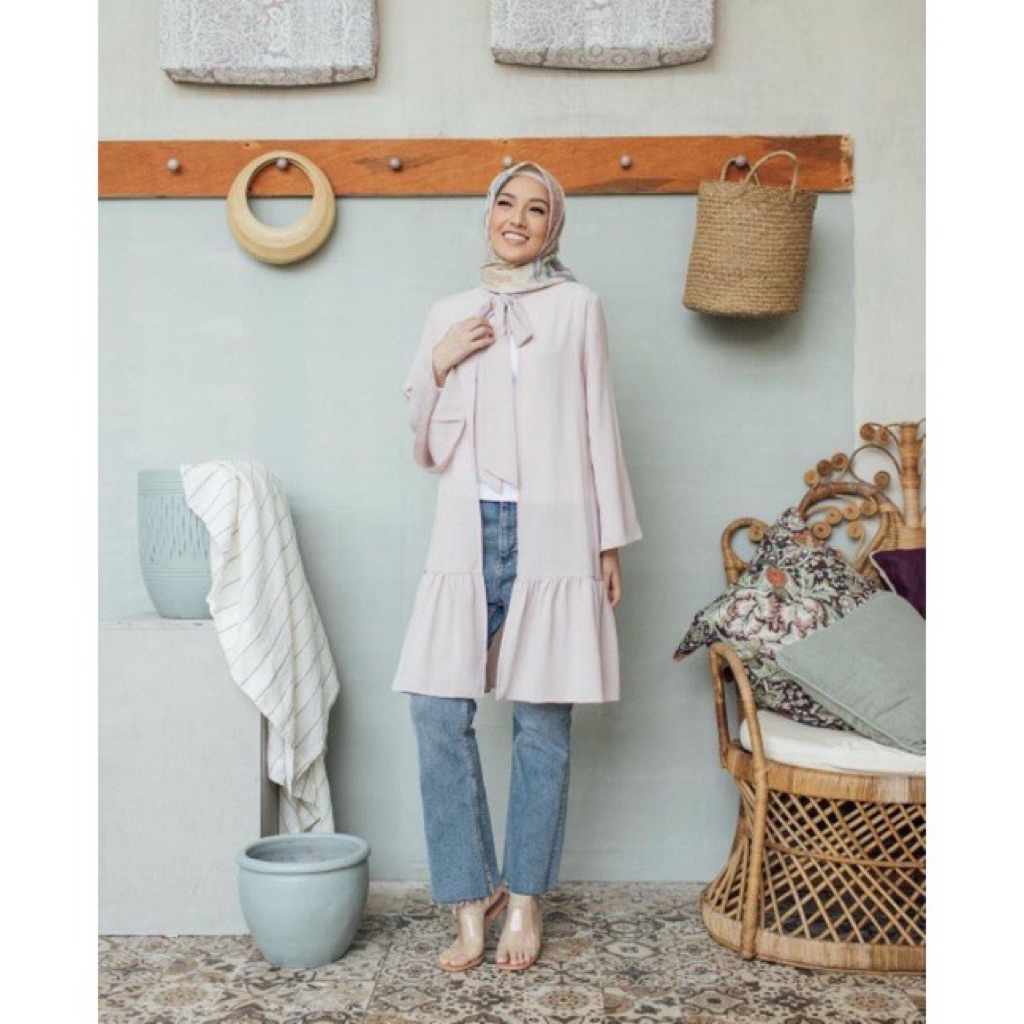 Preloved Outer wearing klamby