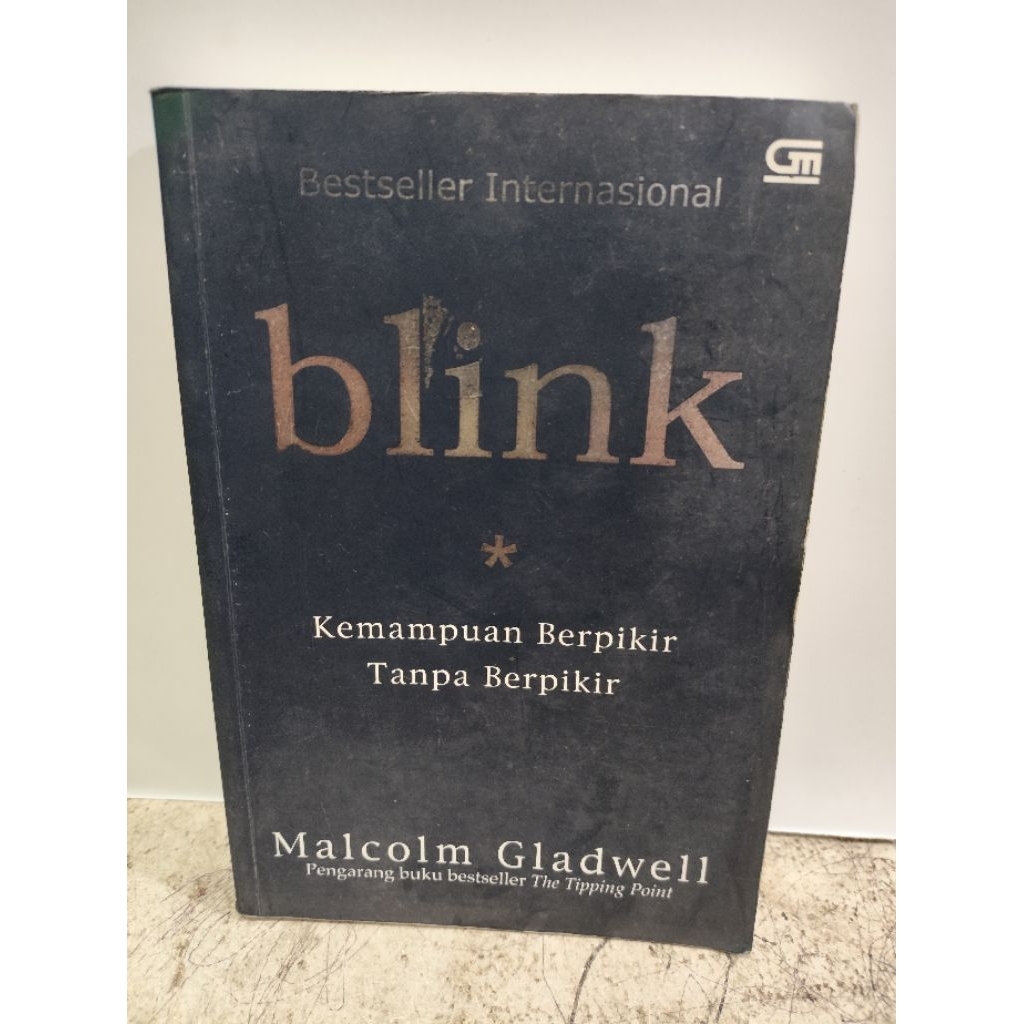 BUKU MALCOLM GLADWELL