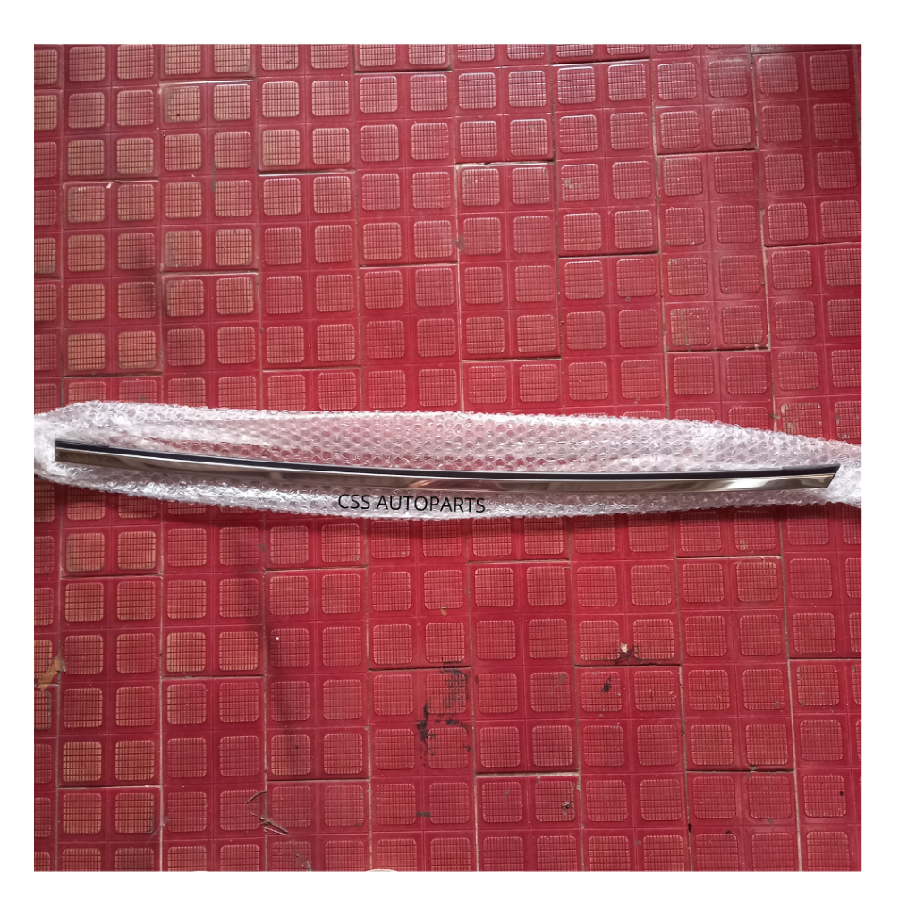 MOULDING SASH PINTU BELAKANG KANAN CRV 2007-2008 ORI HONDA