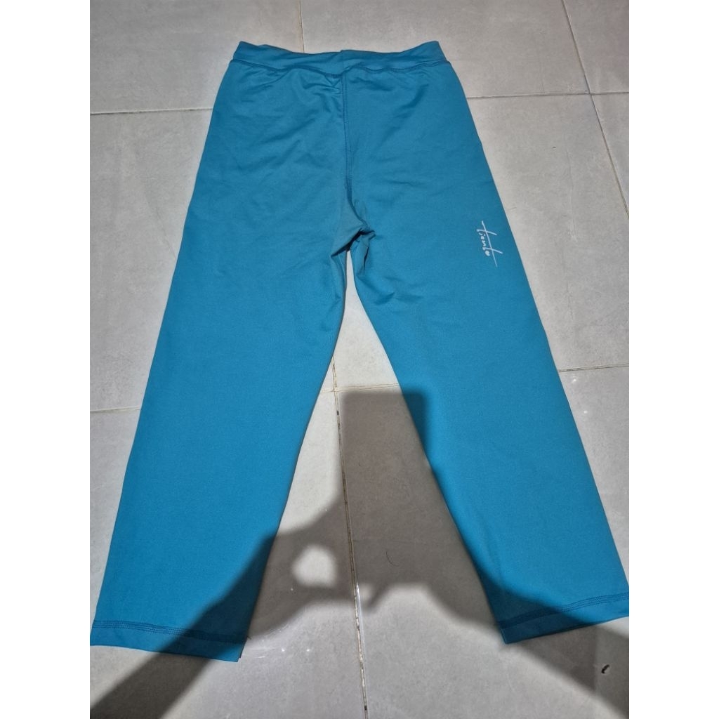 Celana Lari Playfit Tiento Size XL