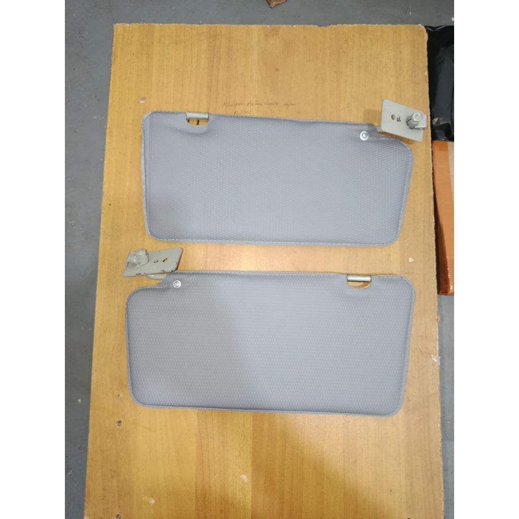 Sunvisor Nissan march kanan kiri
