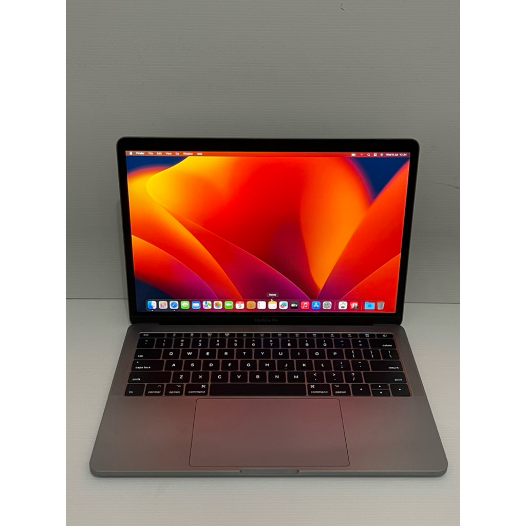 Macbook pro 2017 8/256 non touchbar