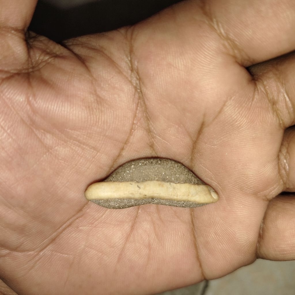 batu kuno antik krunggni warisan langka