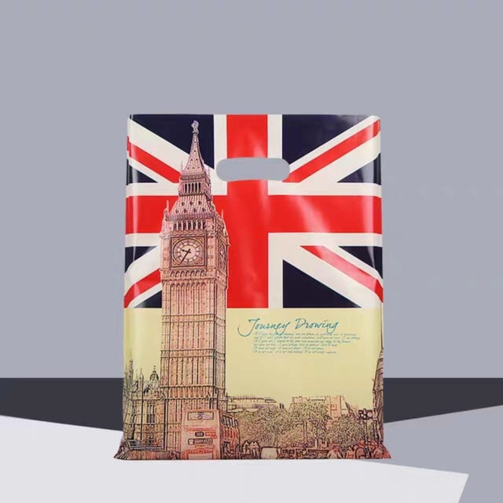 

KANTONG PLASTIK PREMIUM P11 UKURAN 30X40 1PACK ISI 50 PCS