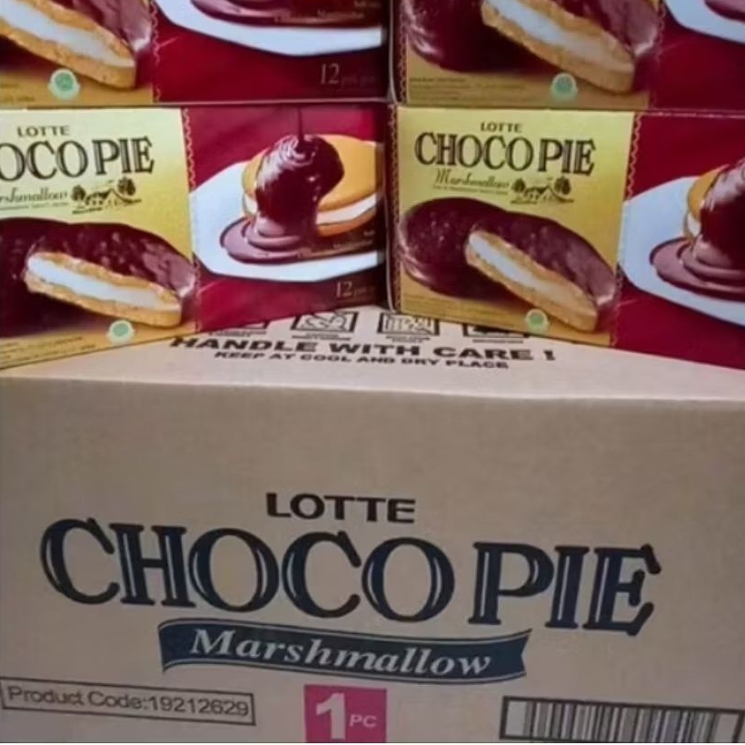 

LOTTE CHOCO PIE MARSHMALLOW CHOCOLATE DUS | KARTON ISI 8 PACK @12 PCS