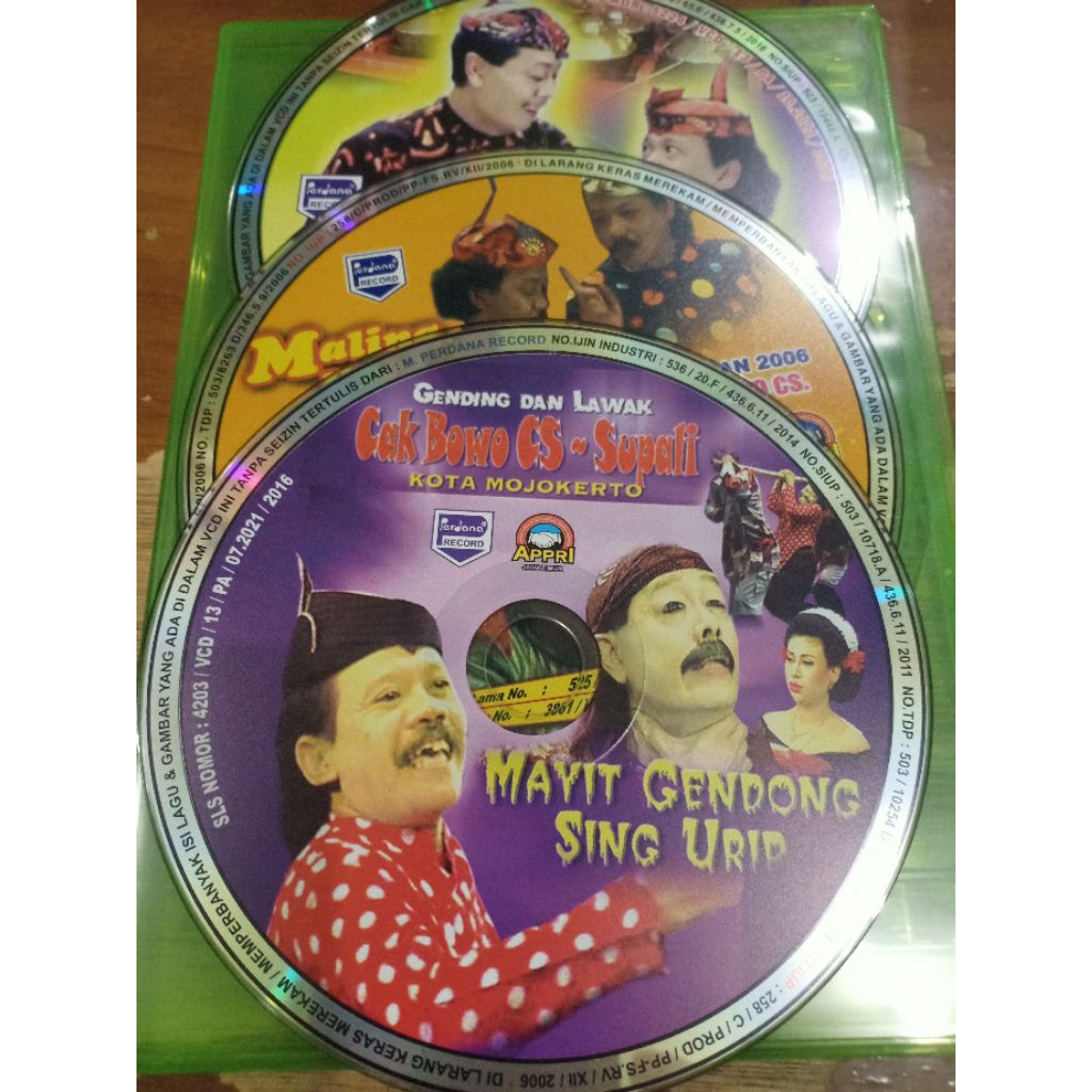 VCD LAWAK SUPALI 3 MACAM TANPA COFER BONUS BOX