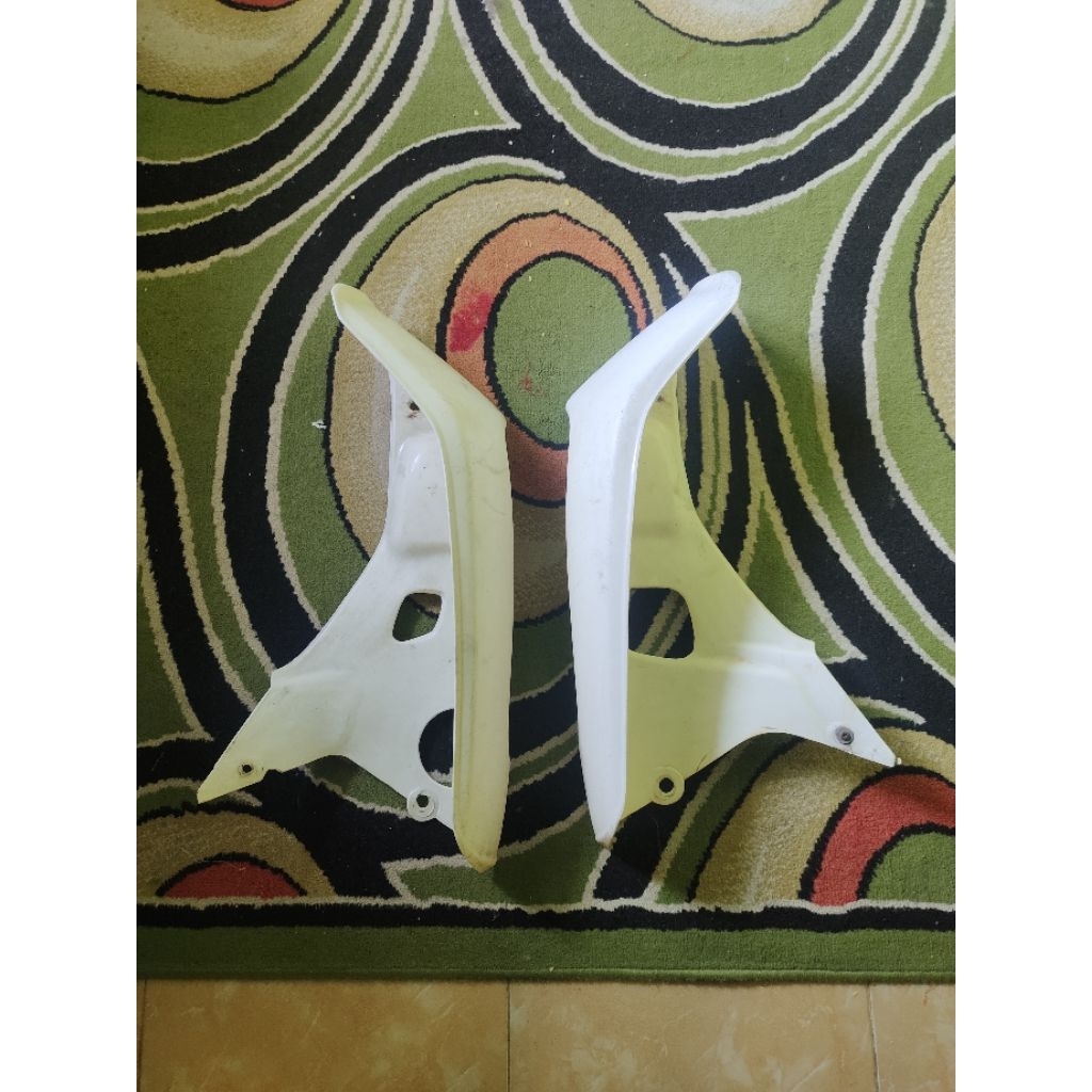 tebeng sayap Honda Astrea grand putih original