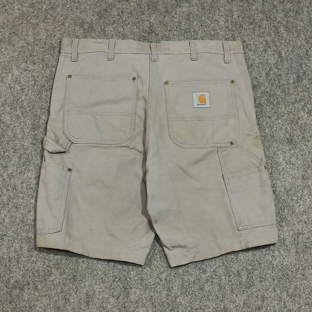 celana pendek CARHARTT size 33 second celana pendek cargo
