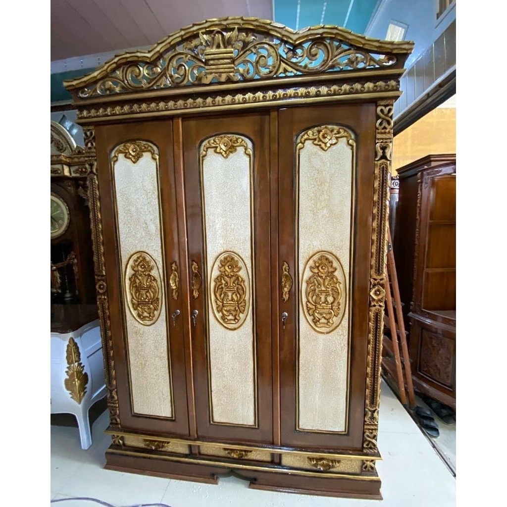 Lemari 3 pintu Kayu Jati / Lemari baju Estetik Kayu Jati Jepara / Almari Pakaian aesthetic
