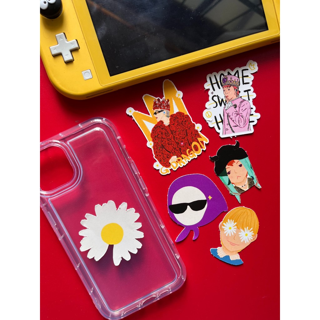 

Sticker Waterproof/Anti Air G-Dragon Variasi GD G Dragon Daisy Good Day Power