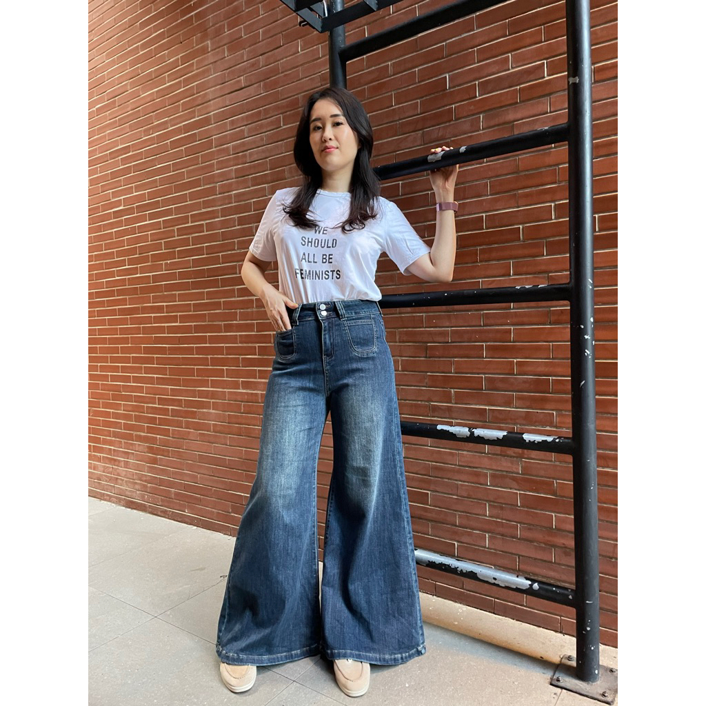 Nineties Studio - Jeans cutbray / jeans bell bottom / jeans wanita / flare jeans / fit and flare / j