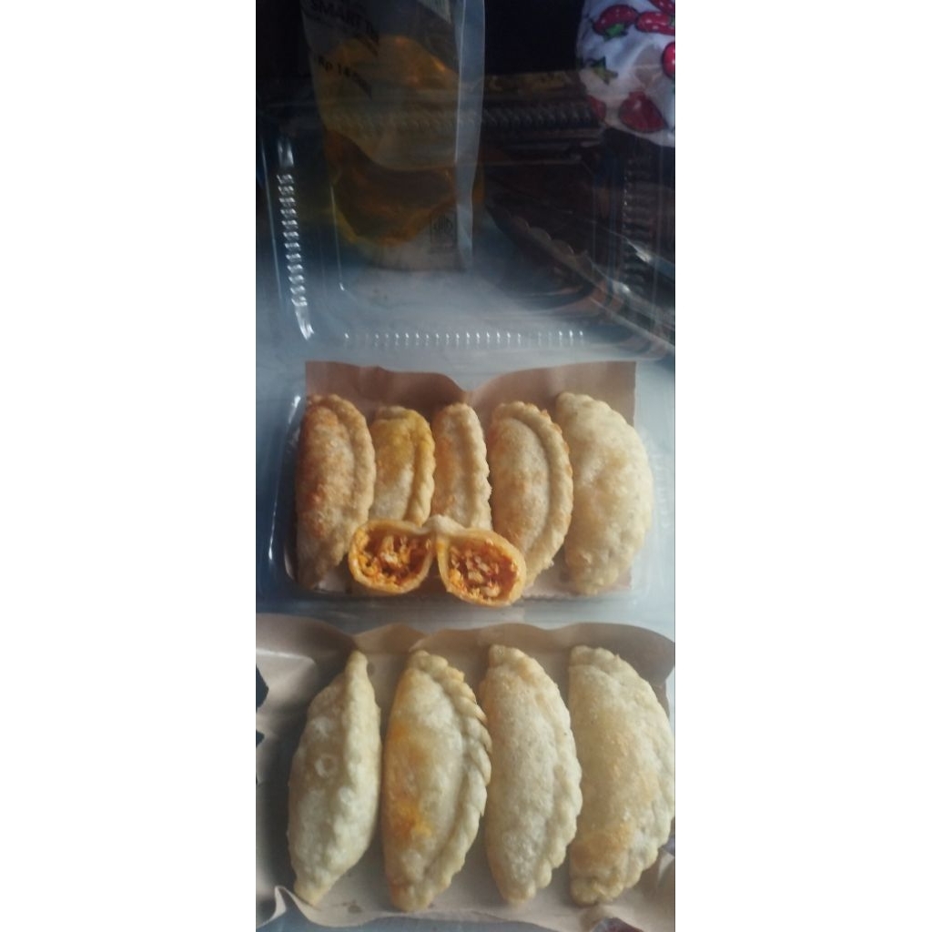 

cireng ayam suir pedas