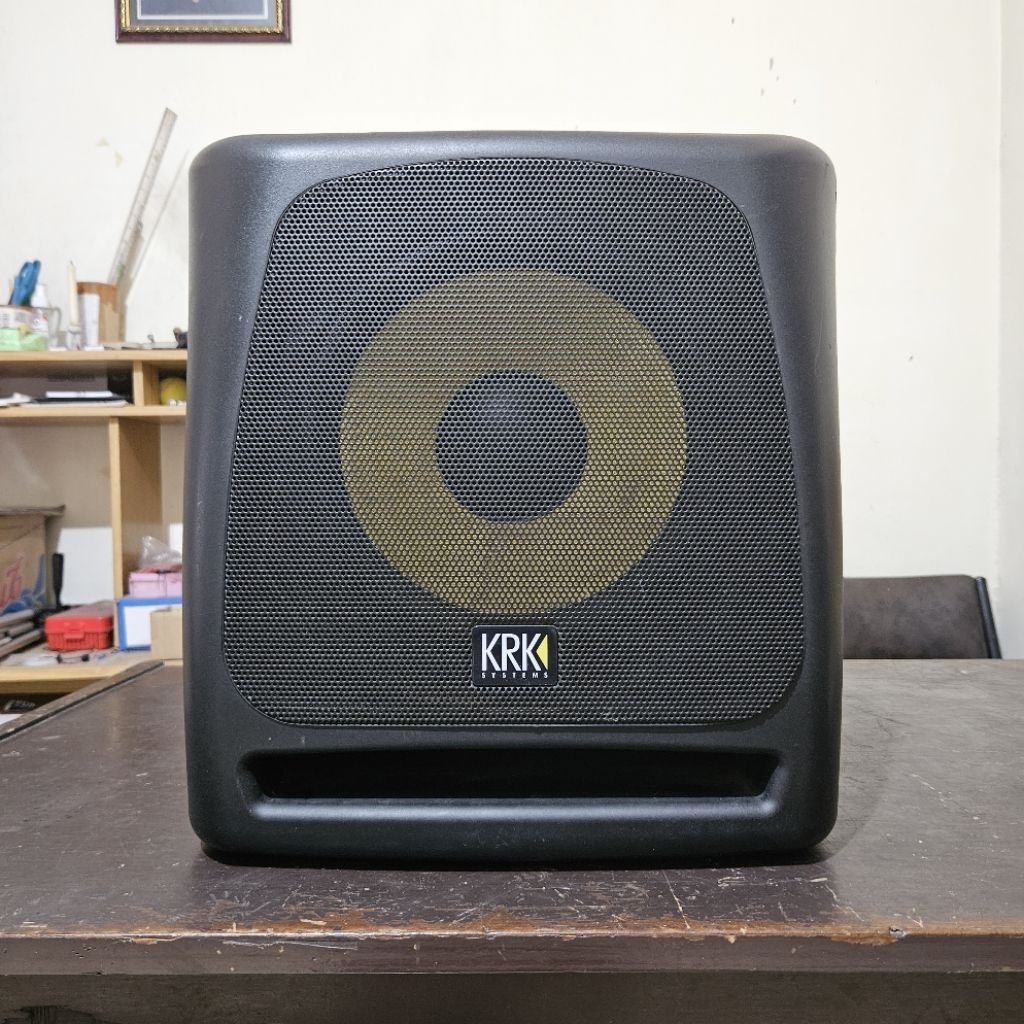 Subwoofer Aktif KRK 10S 10 S 10 inch - Powered Active Sub 10" for Studio Monitor Speaker, Home Audio