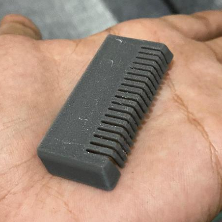 Variasi tutup AC miniatur bus