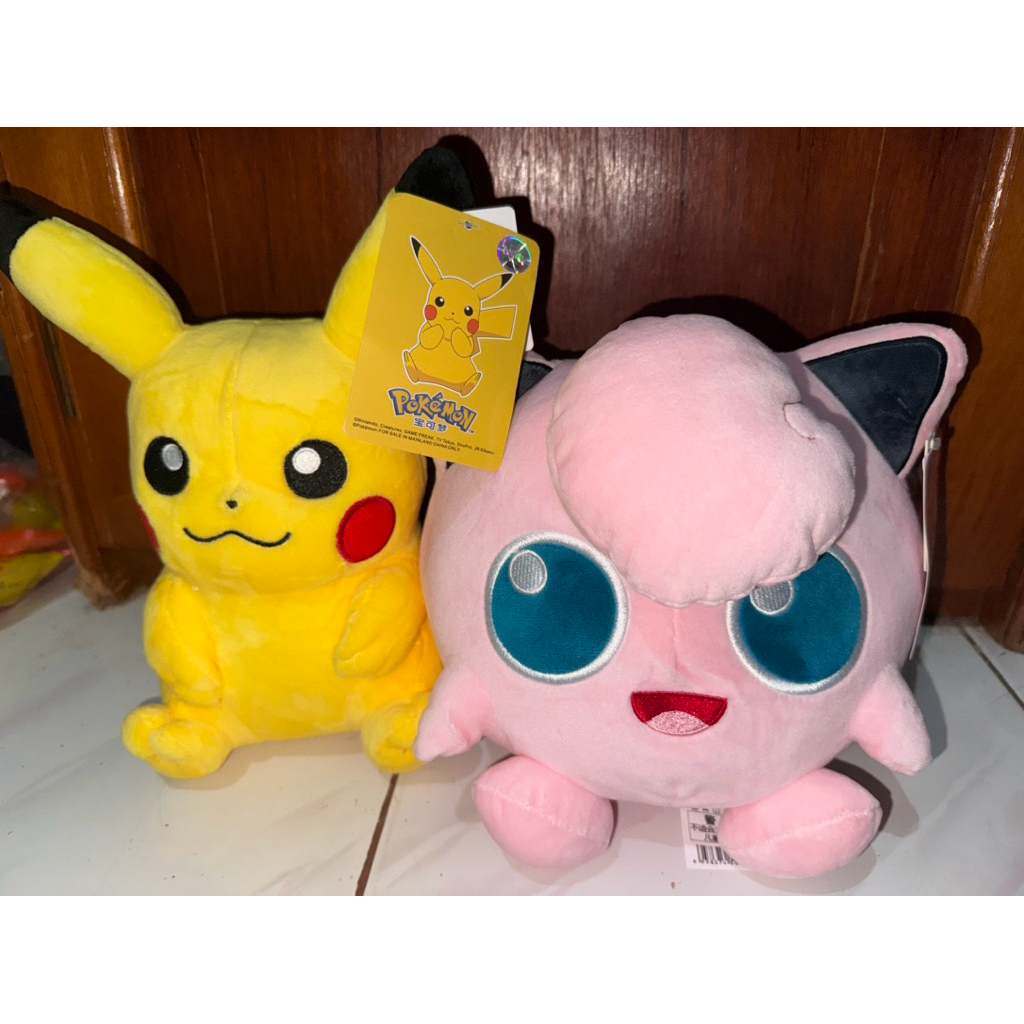 Boneka Pokemon koleksi