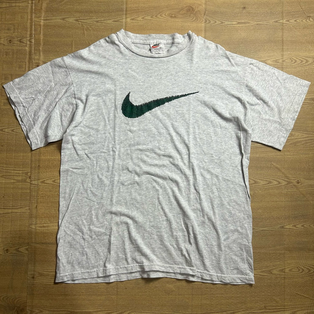 Vtg Nike Swoosh Center Tee