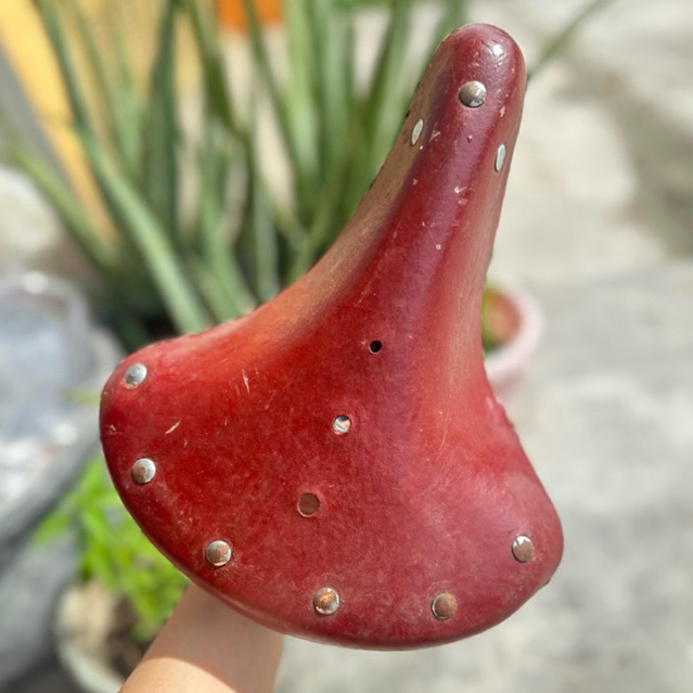 Sadel Sepeda 28 inchi Sadel Kebo Sadel Sepeda Onthel Sadel Kulit Sepeda Unto Ontel Dames