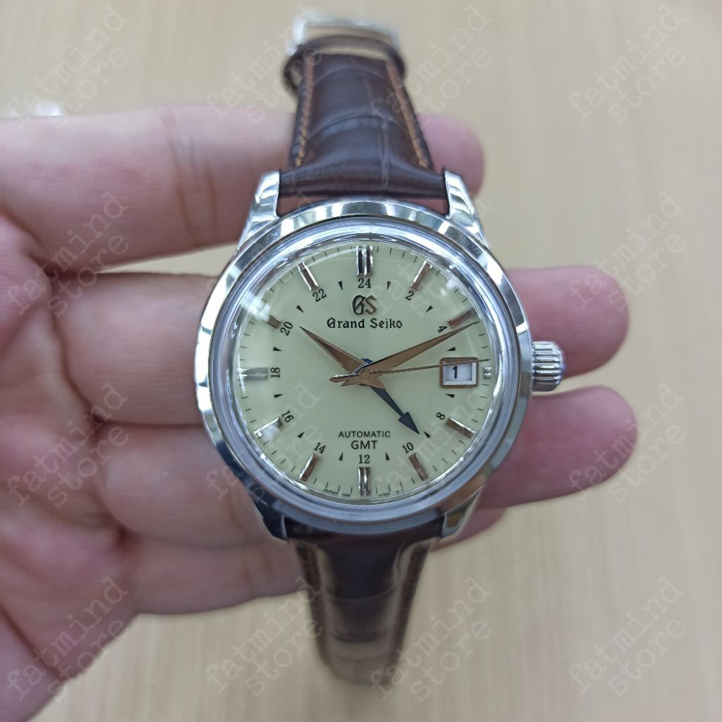 JAM TANGAN PRIA SEIKO GRAND SEIKO GMT SBGM221 CLONE