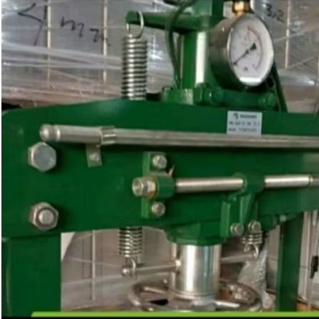 Mesin Press Oil Hydraulic Nagasaki 35ton Japan