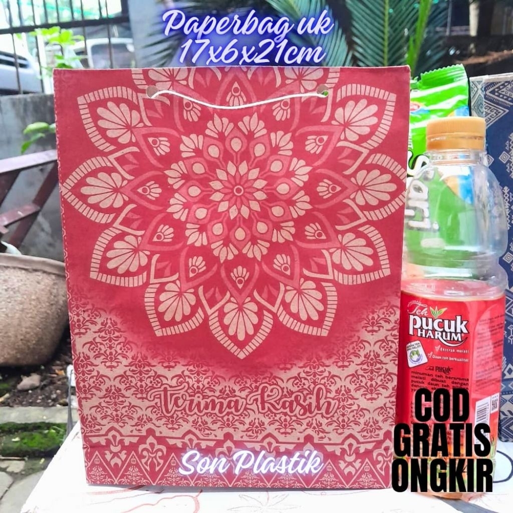

GROSIR MURAHH !! 100 PCS PAPERBAG MPTIF BATIK ( VOUCHER SHOPIE) LEBIH MURAH