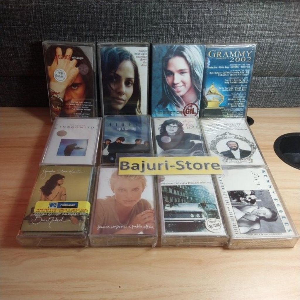 Kaset Pita Barat "Juanes" "Natalia Imbruglia" "GIL" "Grammy 2002" "Incognito" "Hidell" "Lisa Hoeb" "