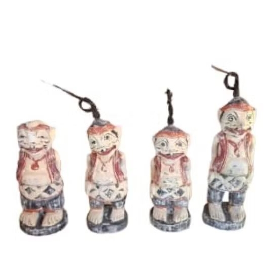 Patung Punokawan Berdiri Lawas