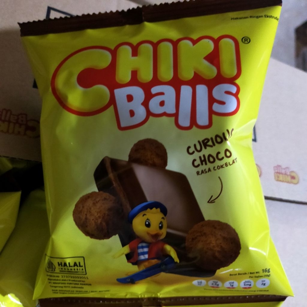 

Chiki ball coklat isi 60
