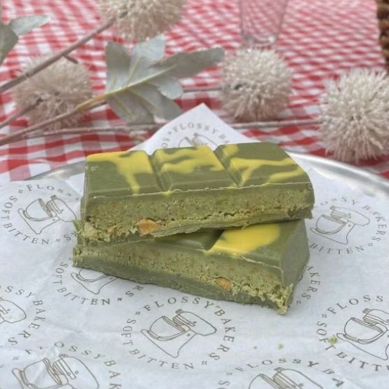 

Dubai Coklat Ceremonial Matcha Pistachio Kunafa 130gram/Pistachio Kunafa/Coklat Dubai