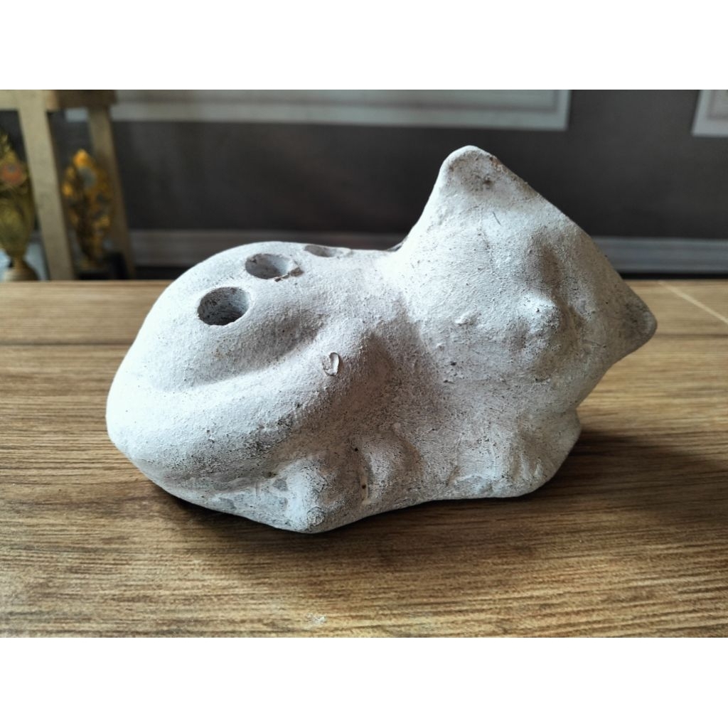 

Tempat Pensil Gerabah Bentuk Kucing