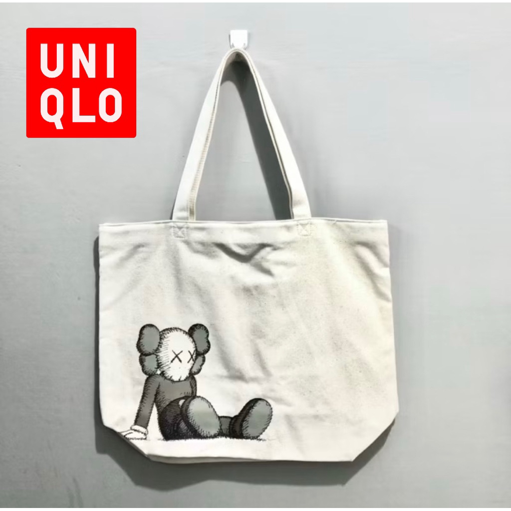 Preloved Uniqlo x KAWS