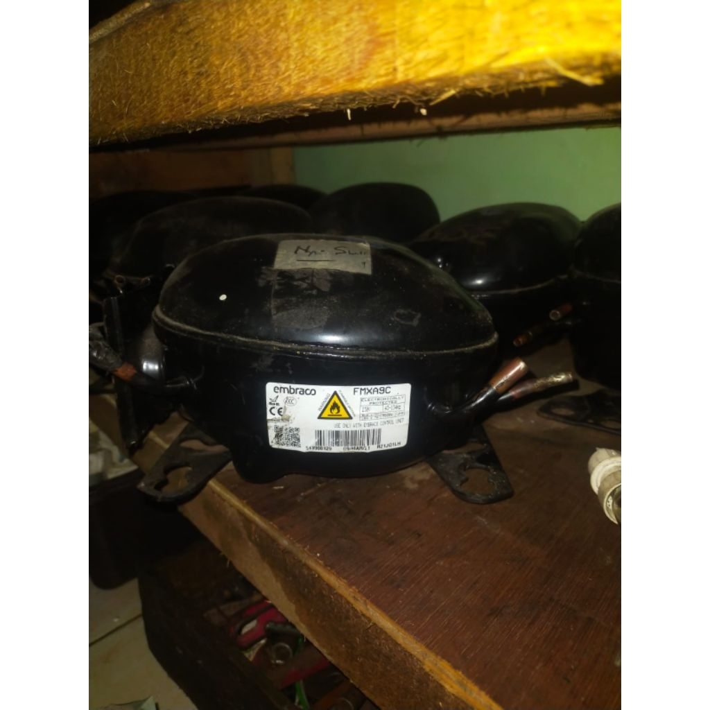 Kompresor kulkas inverter EMBRACO FMXA9C .Refrigerant R600a