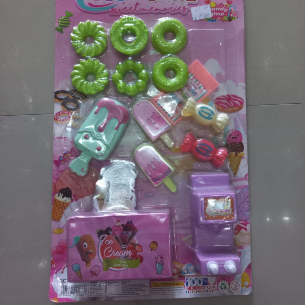 mainan tee cake dessert