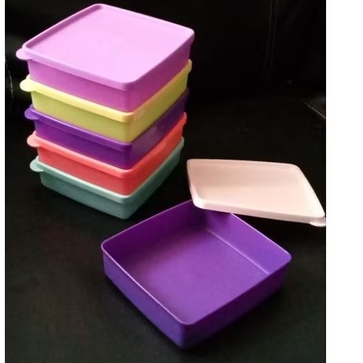 Tupperware Kotak Bekal Square Away 360ml (1)